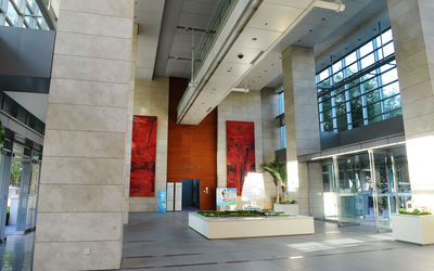 华贸中心商务楼