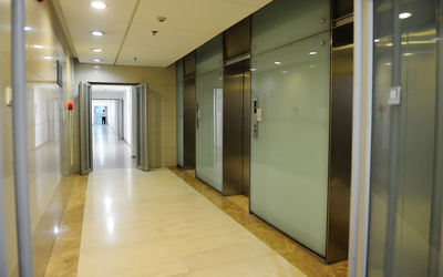 华贸中心商务楼