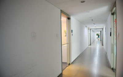 华贸中心商务楼